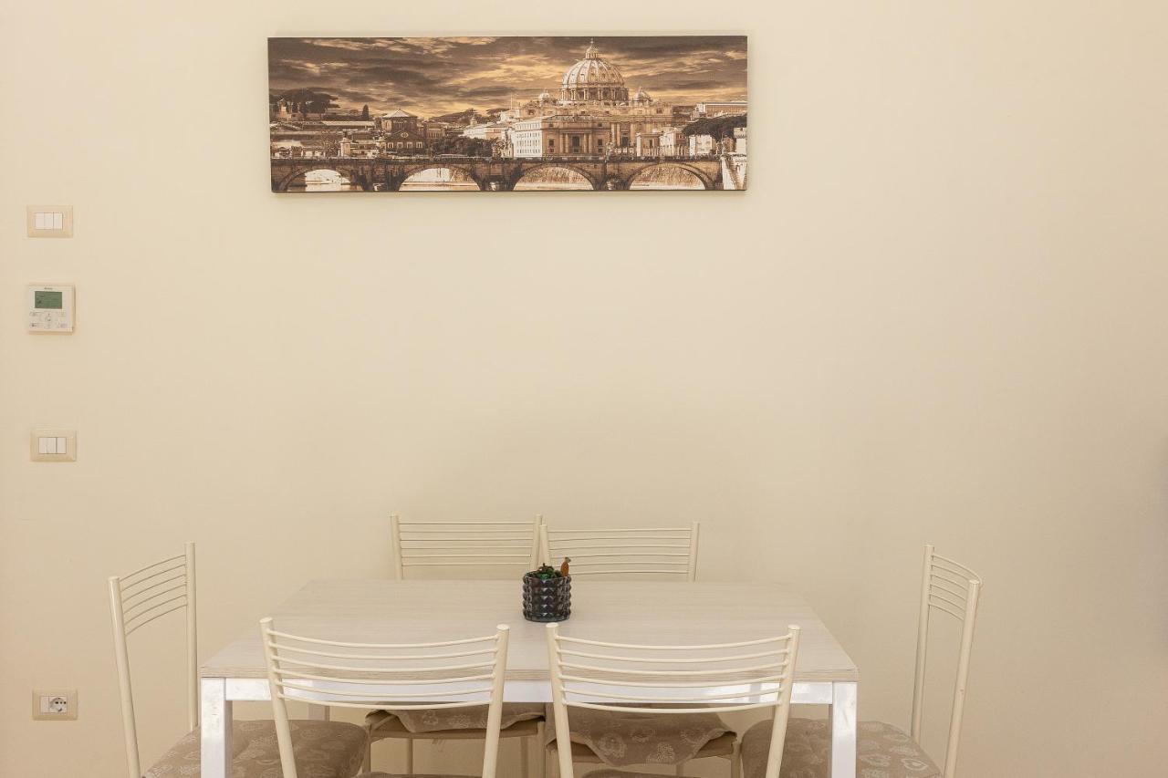 Vatican Museum By Rental In Rome Exterior photo